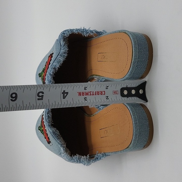 1143- Yoki Women's Mules Denim Size 8 NWT - Picture 5 of 10